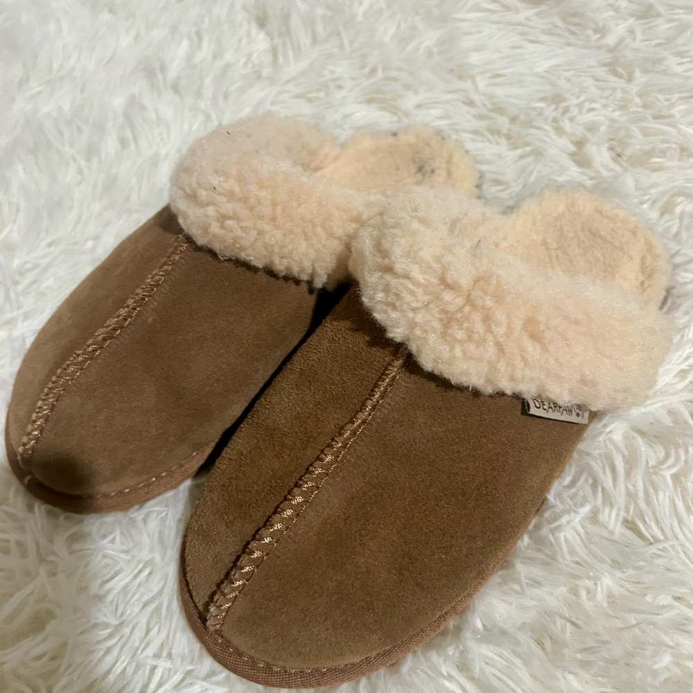 BearPaw Women's Brown Suede Slippers with Cream Shearling Cuff